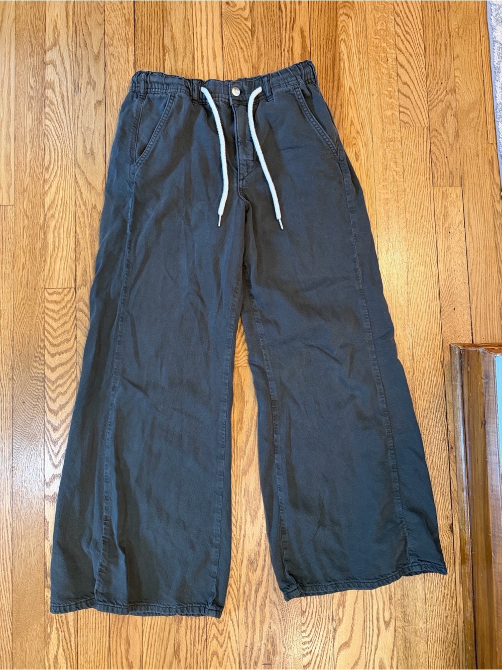 Anthropologie Women's Black and Grey Jeans